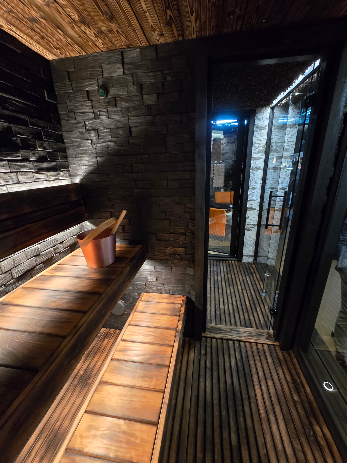 Sauna Air Nordic Elegance Spa Grande, luxury outdoor sauna and spa suite, installation photo, side view